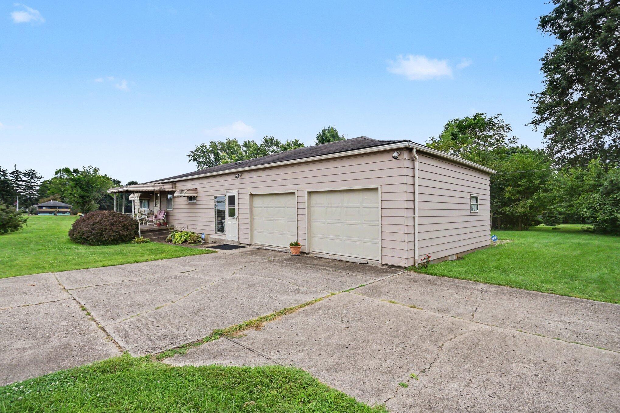 2336 W Fair Avenue — photo