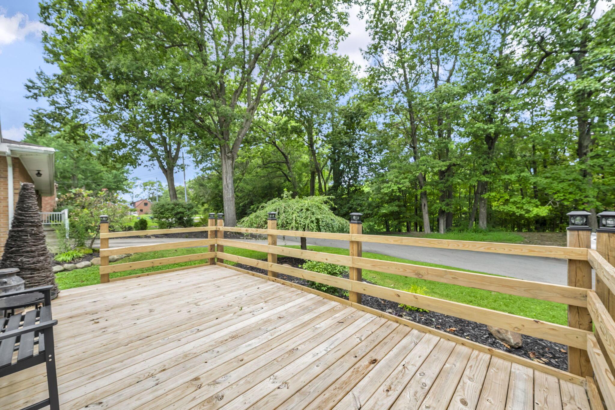179 Oakwood Drive — photo
