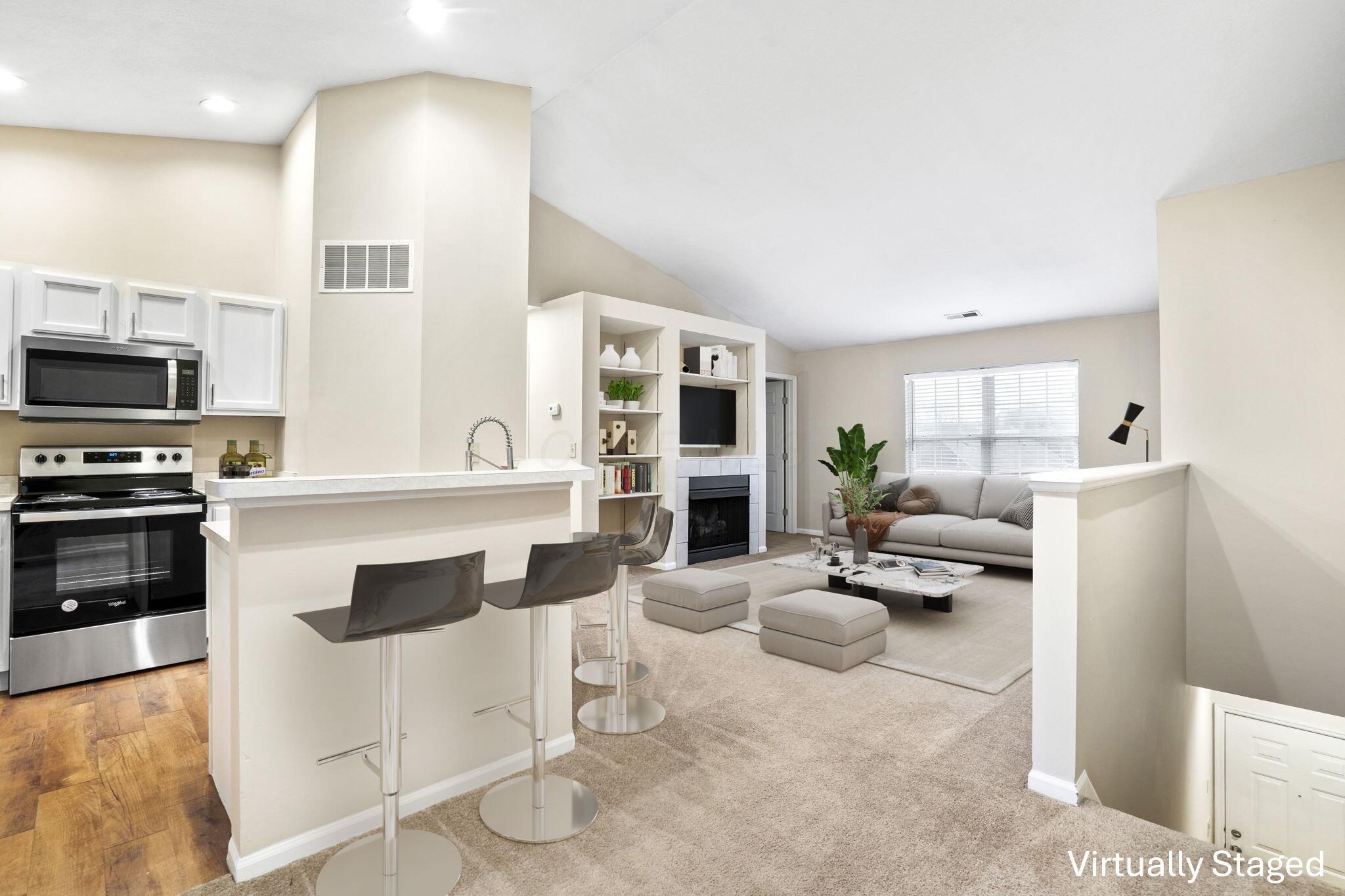 4913 Stratford Pine Lane — photo