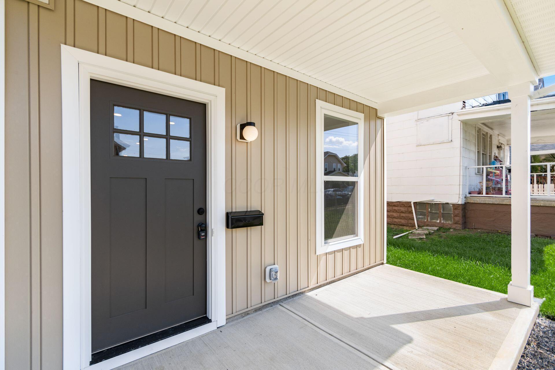 858 E Starr Avenue, Columbus, OH 43201 — photo 3