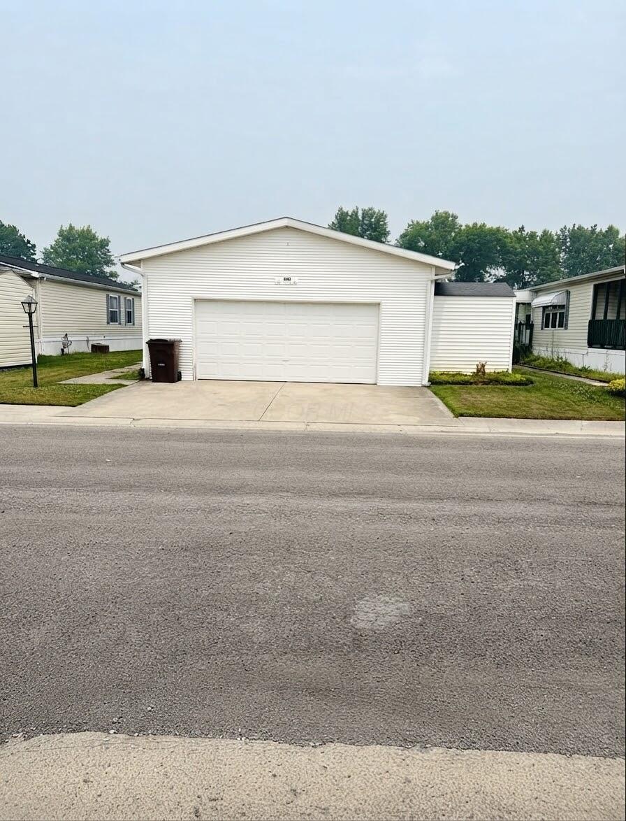 235 Buckingham Drive — photo