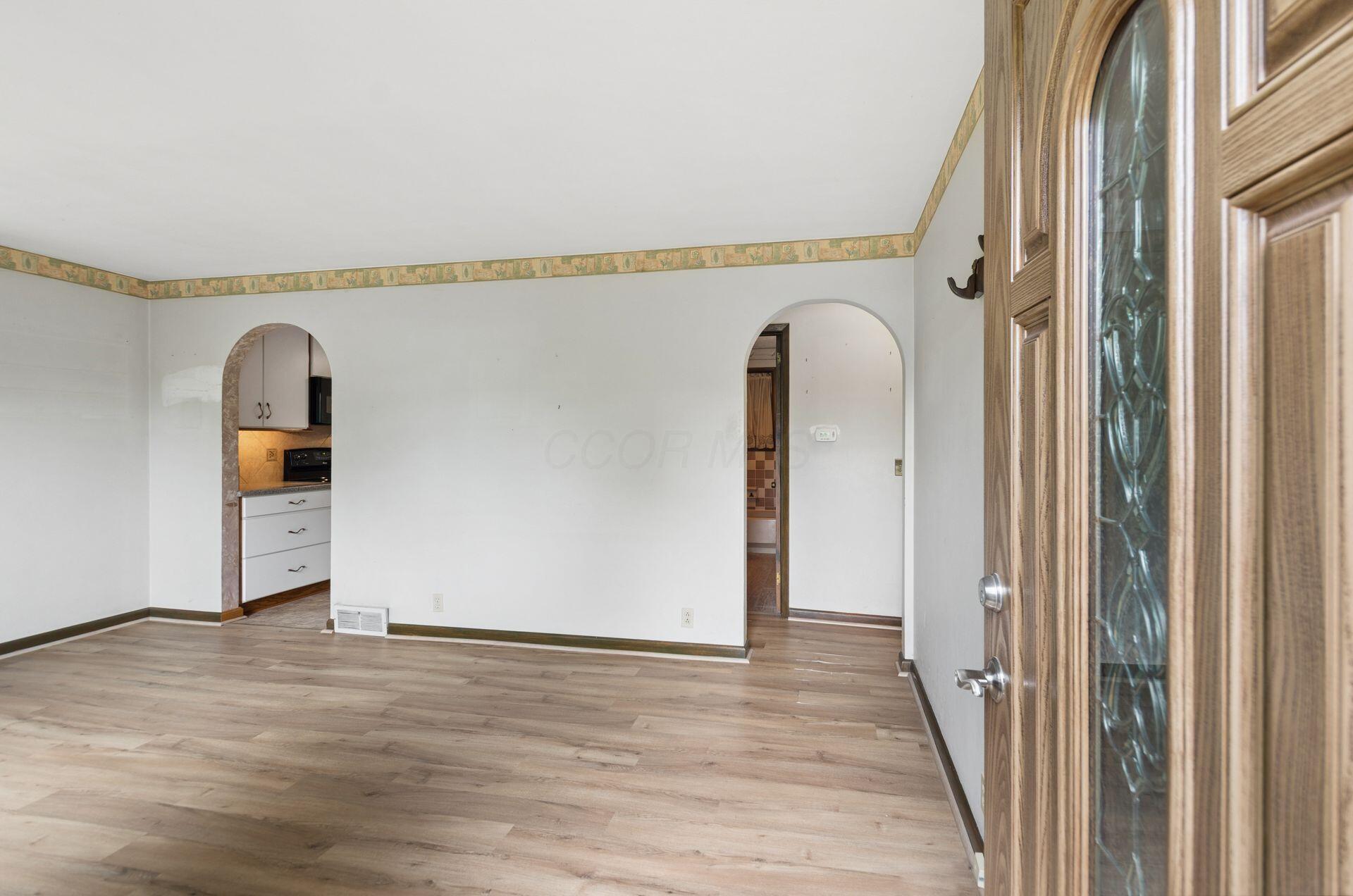 8015 Frank Avenue NW — photo