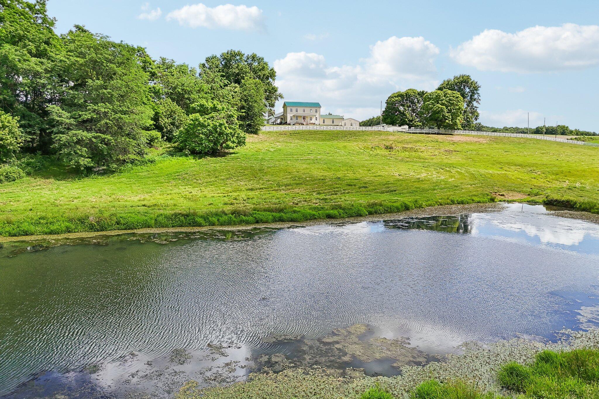 1053 Zion Road SE — photo