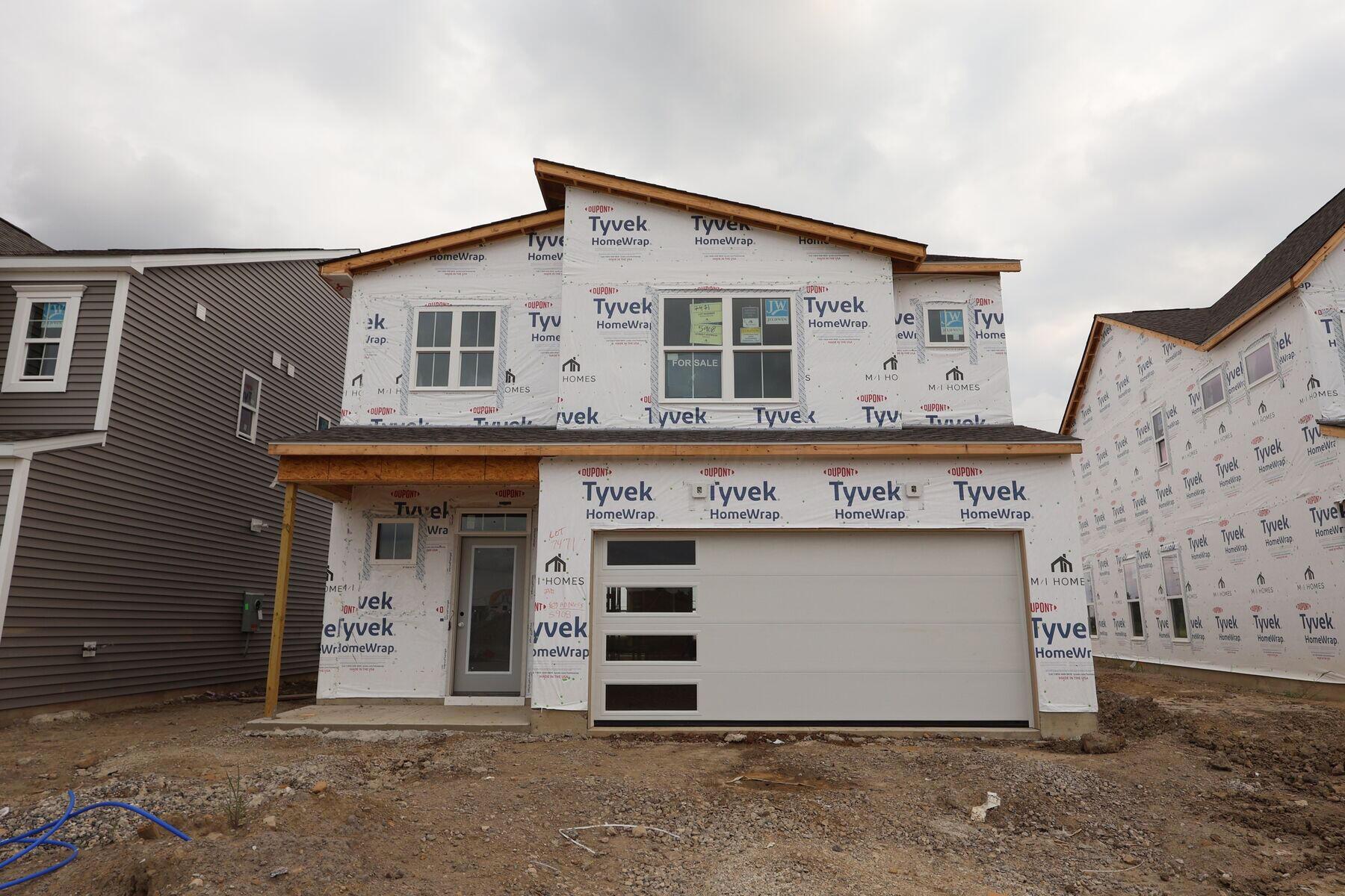 5908 Creekview Drive — photo