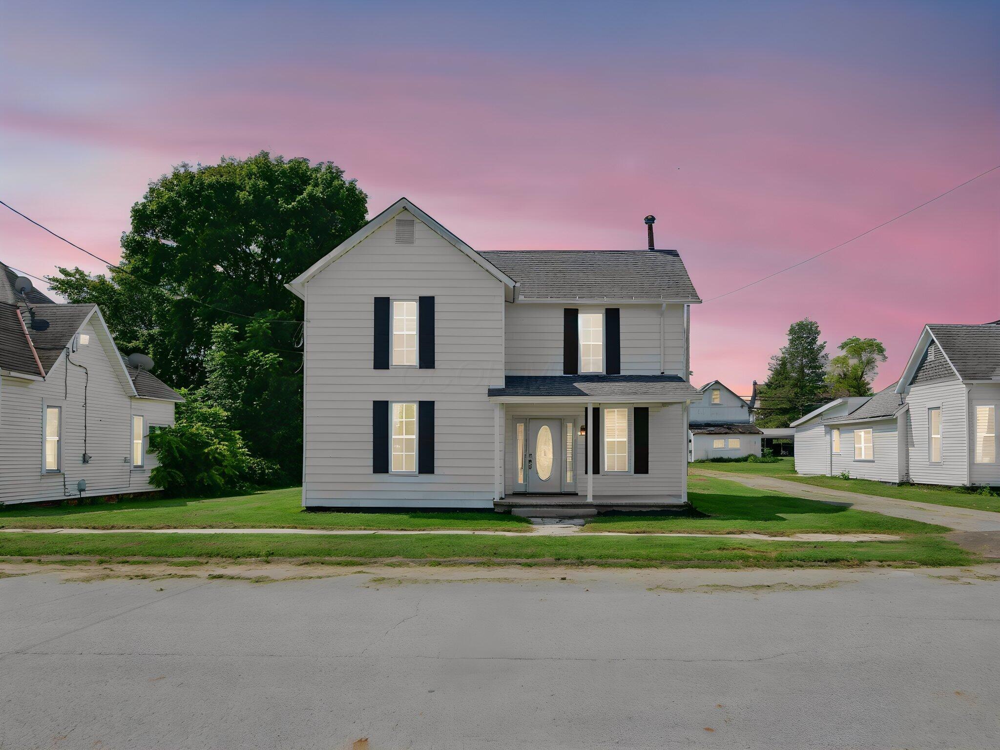 15 Maple Street — photo
