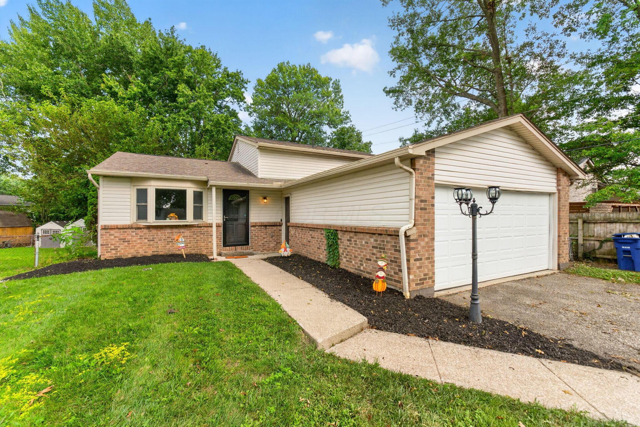 3548 Hines Road — photo