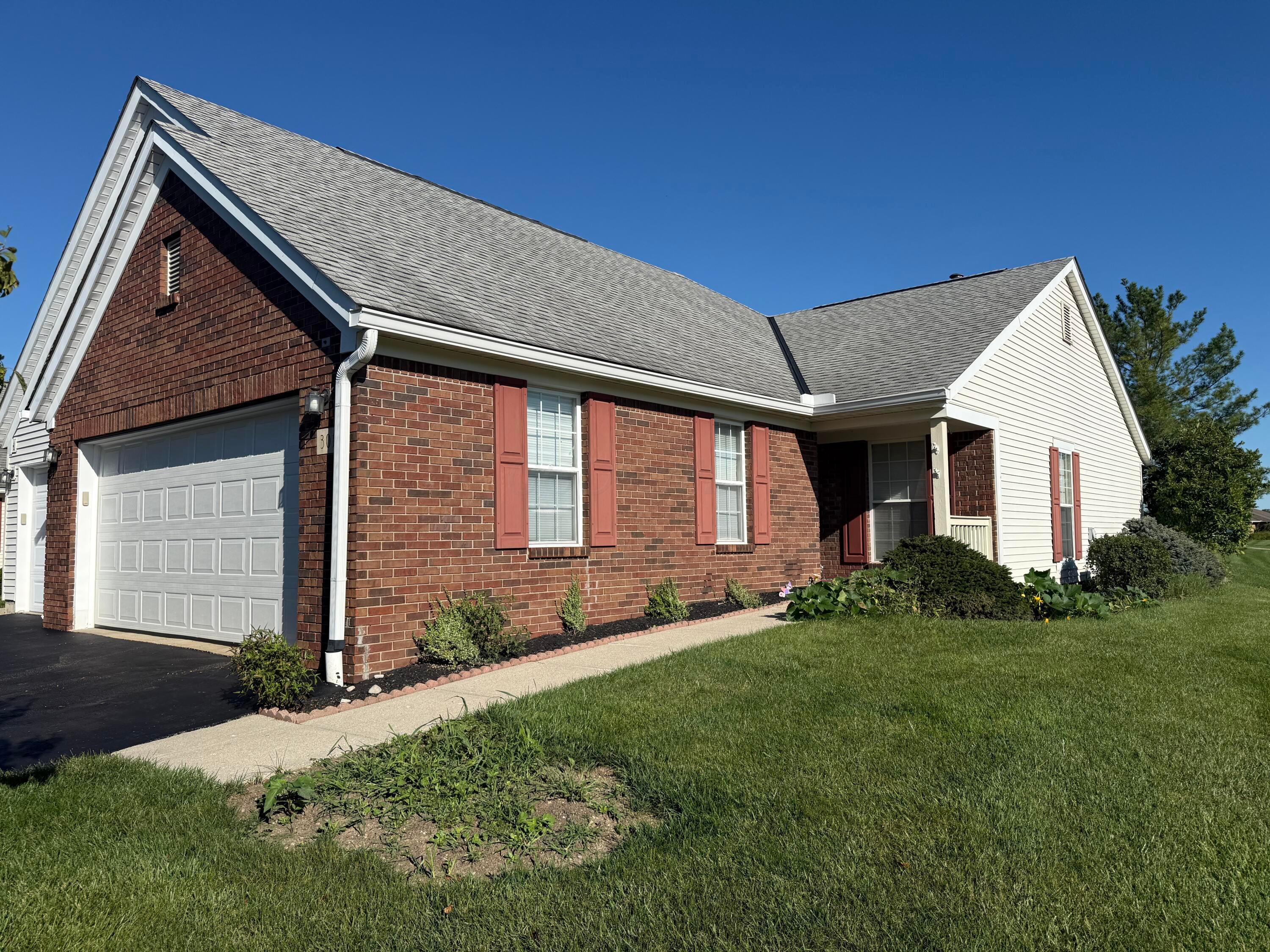 301 Retreat Lane, 301 — photo