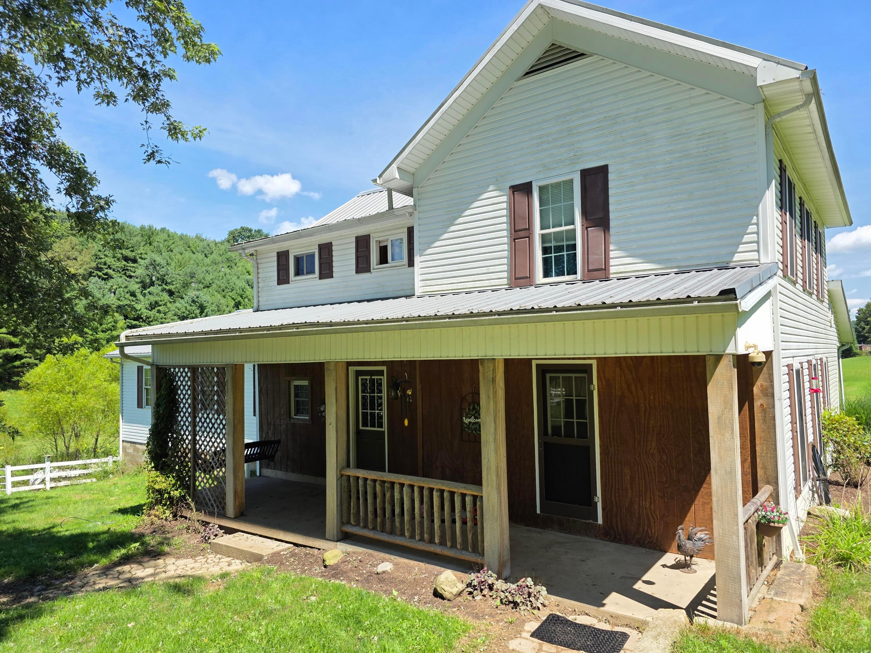 1071 Allgyer Road SE — photo