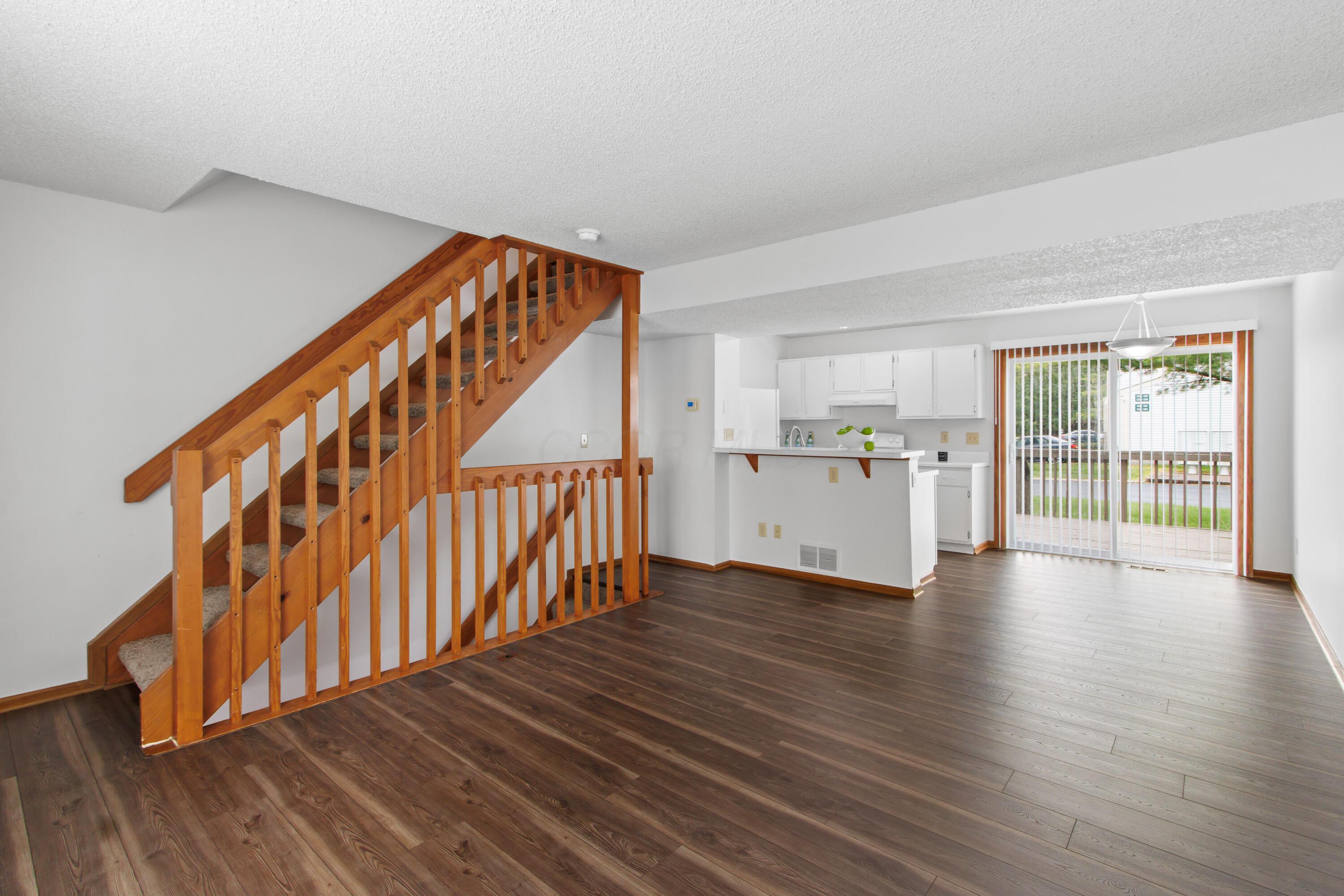 5164 Singleton Drive, 43B — photo
