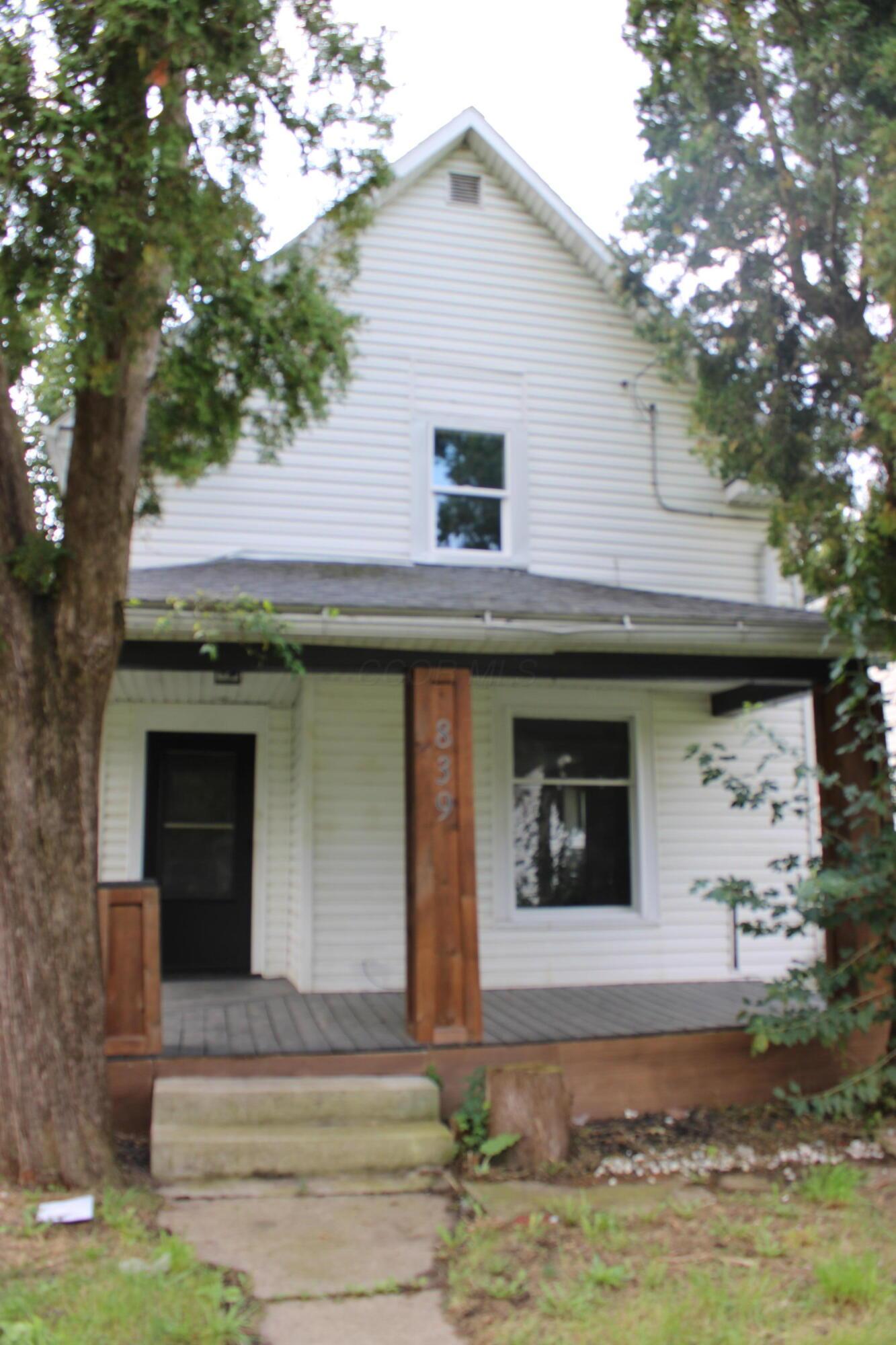 839 Bennett Street — photo