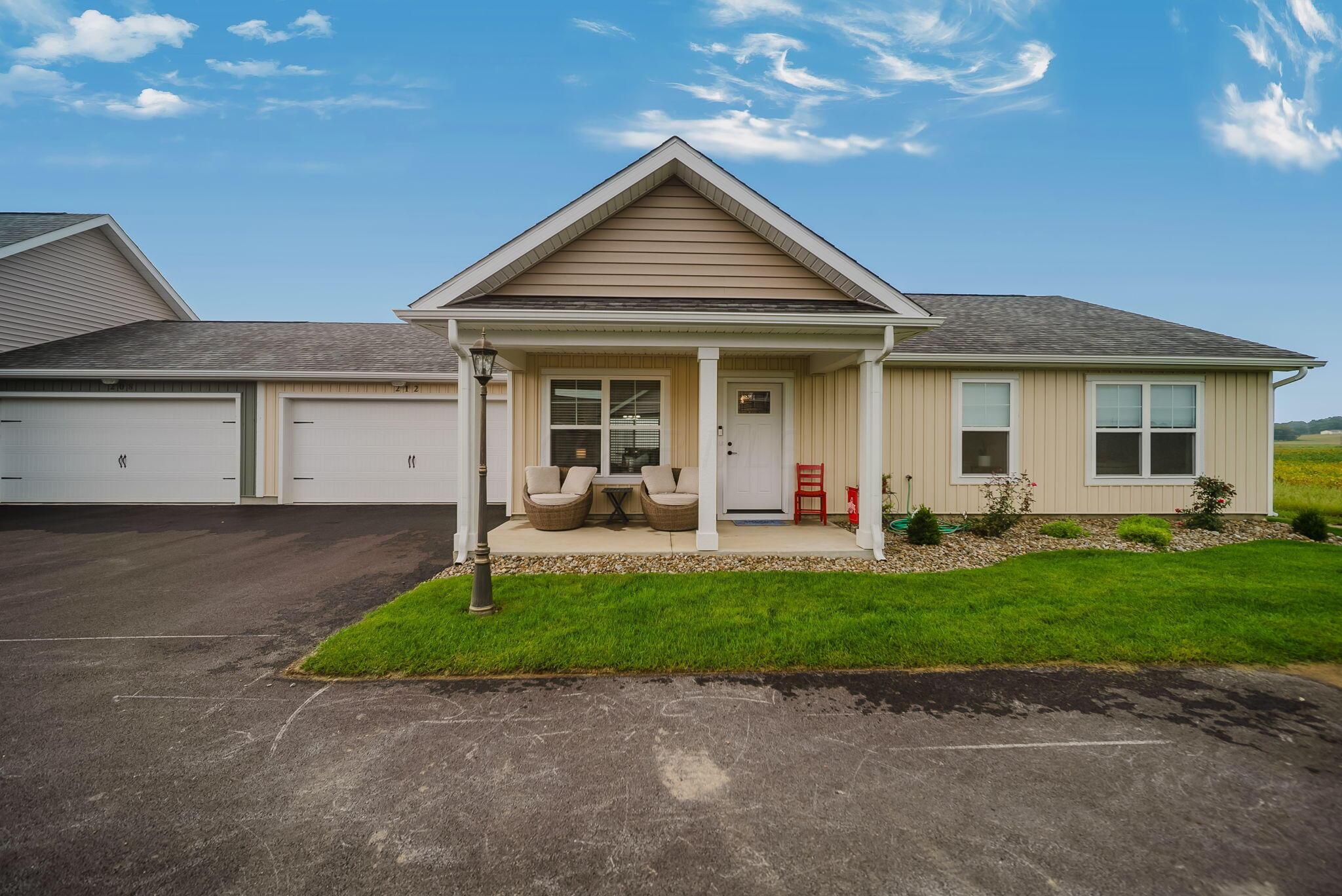 212 Cumberland Meadows Circle — photo