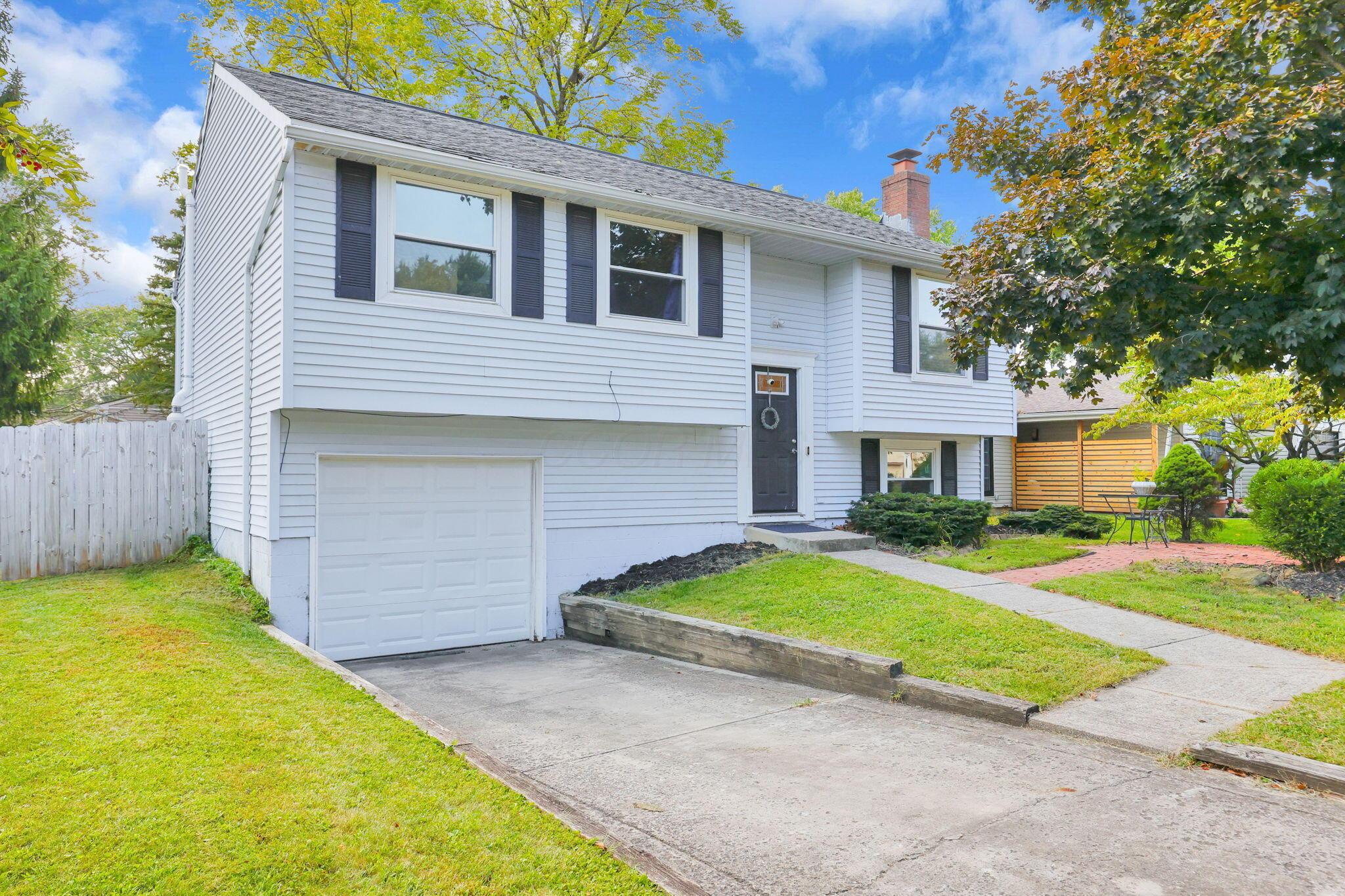 3007 Arrowsmith Drive — photo