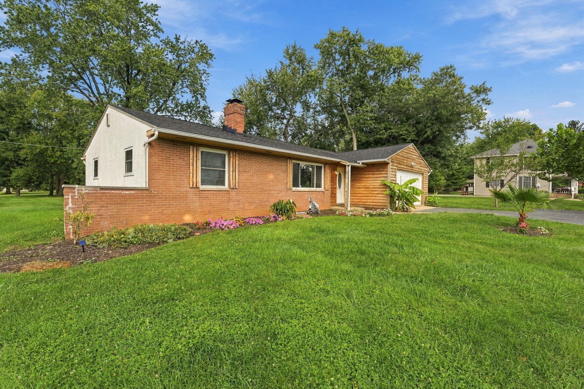 7698 Blacklick-Eastern Road NW — photo