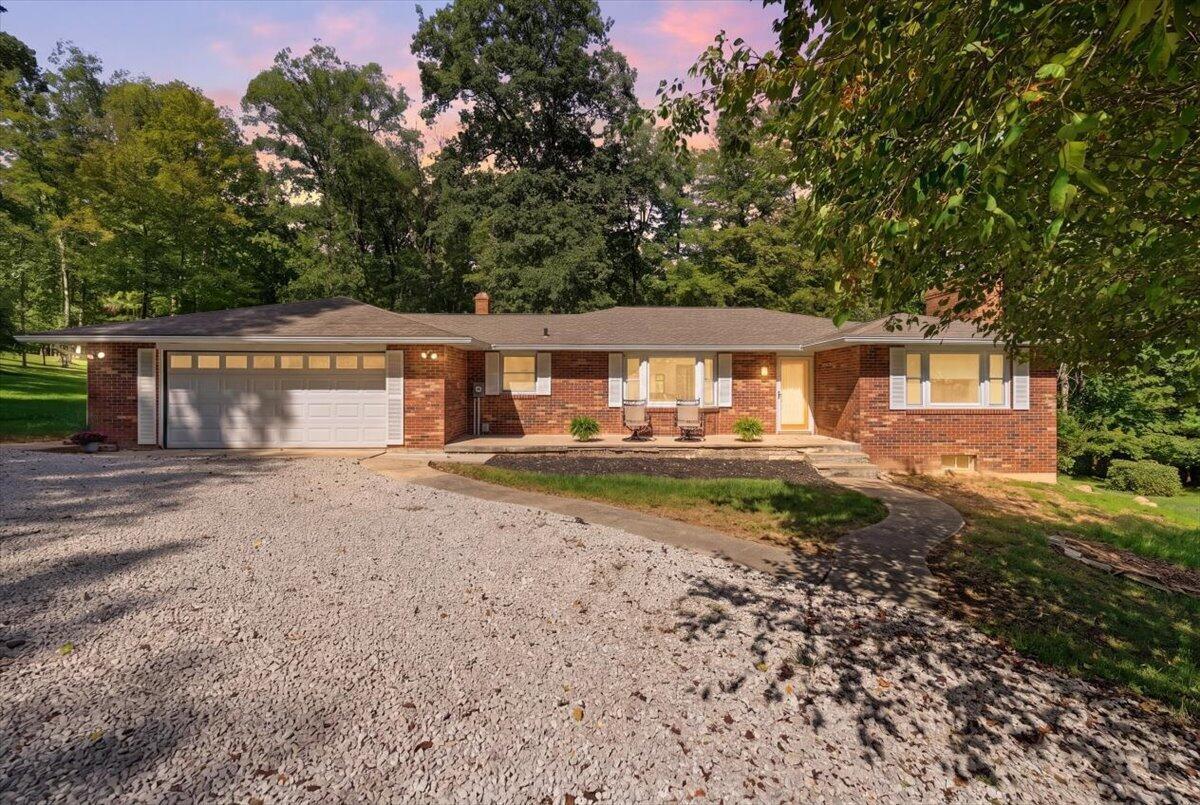 8723 Keys Road — photo