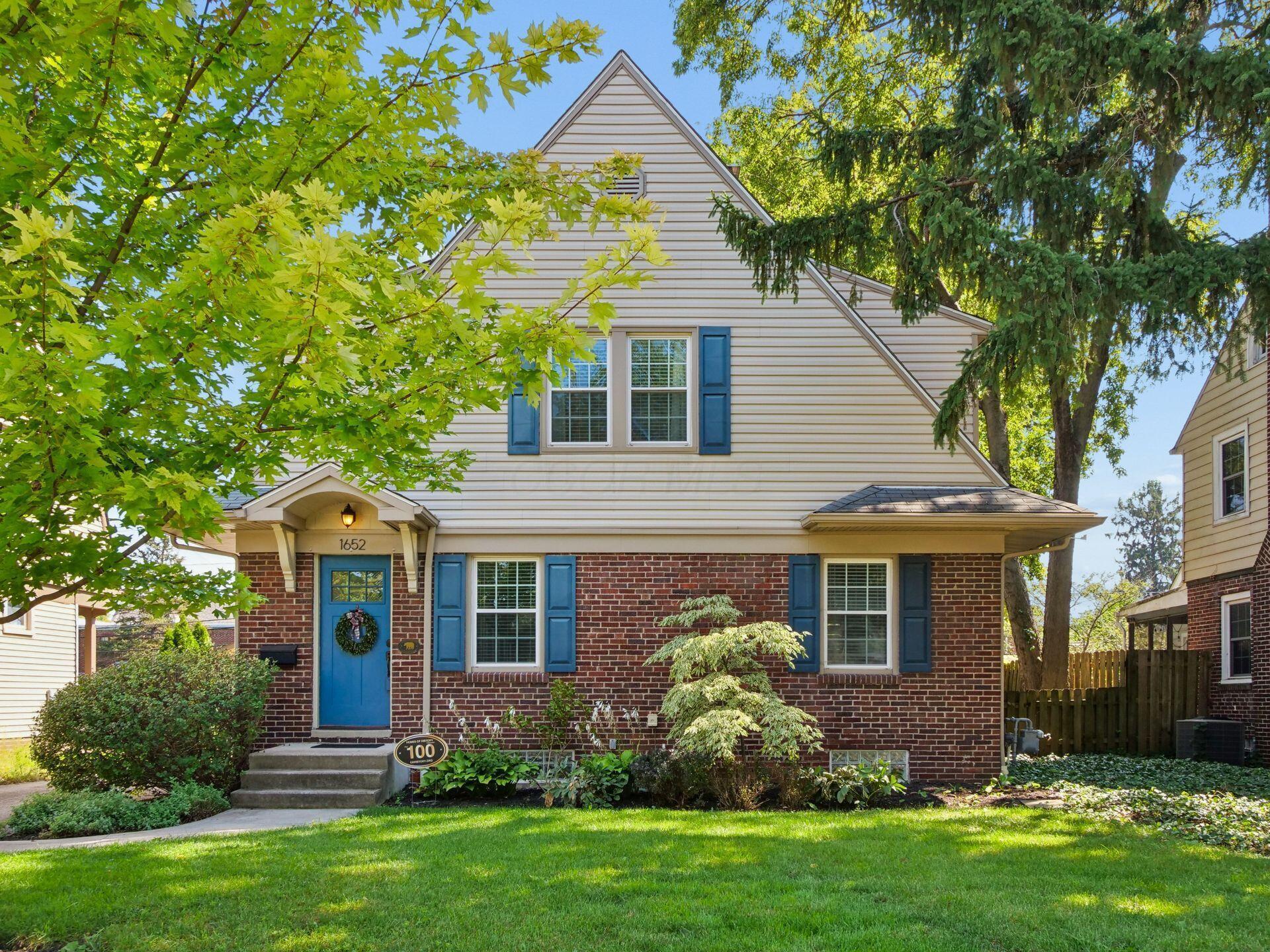 1652 Andover Road — photo