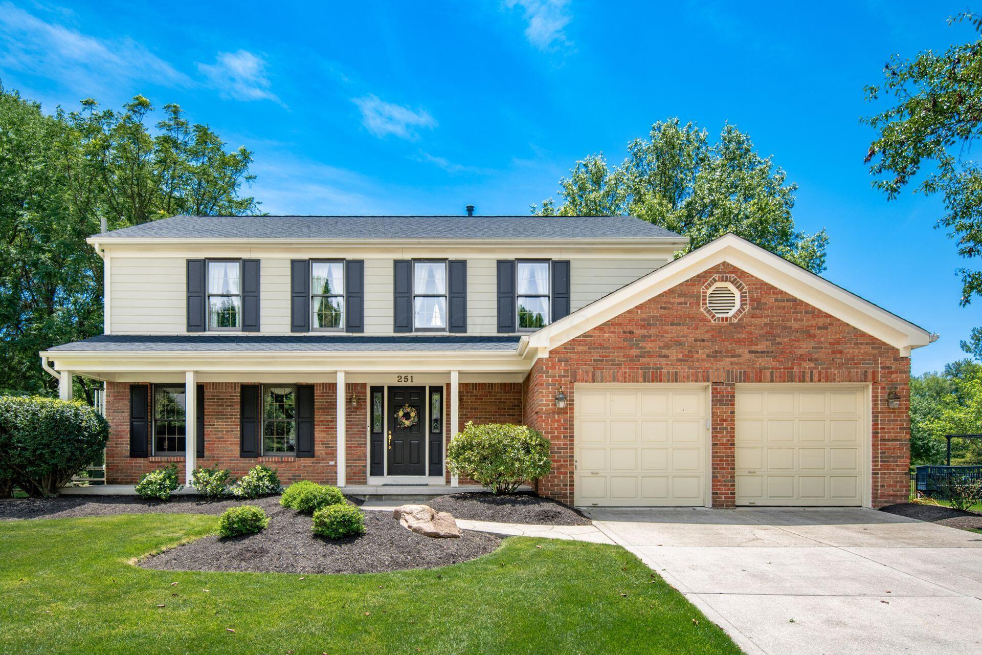 251 Hopewell Court — photo