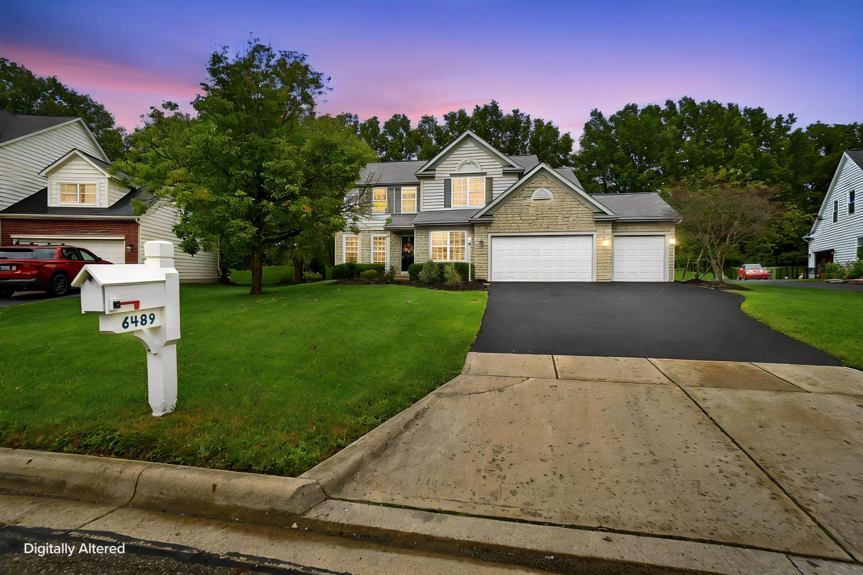 6489 Hermitage Drive — photo