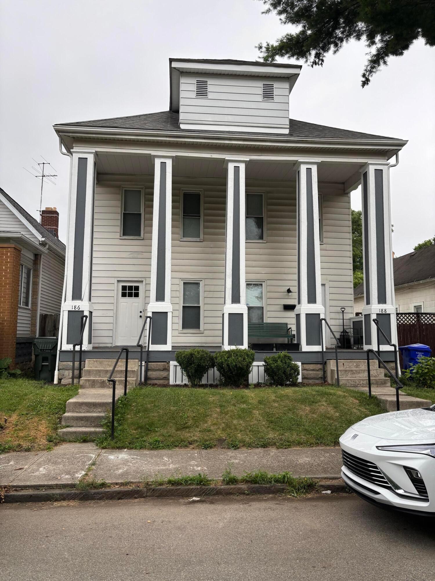 188 W Park Avenue, 186 — photo