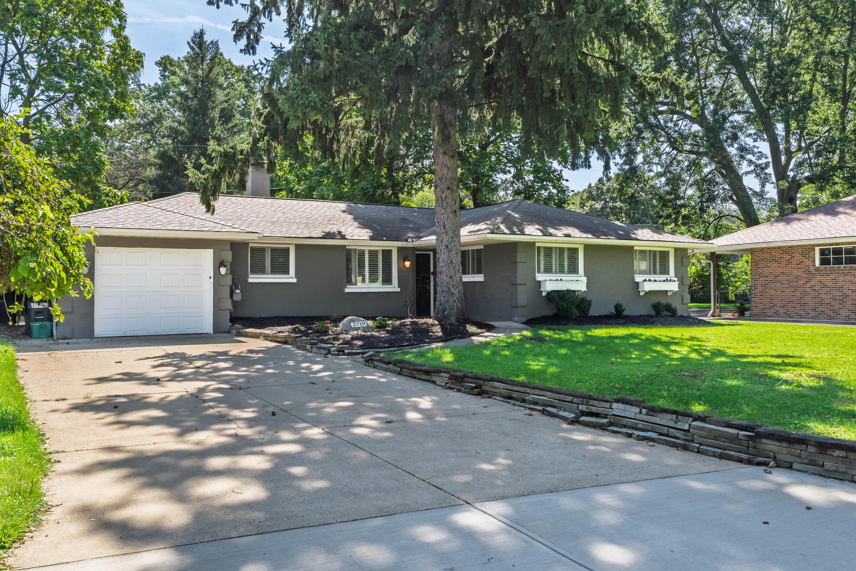 2719 Lakewood Drive — photo