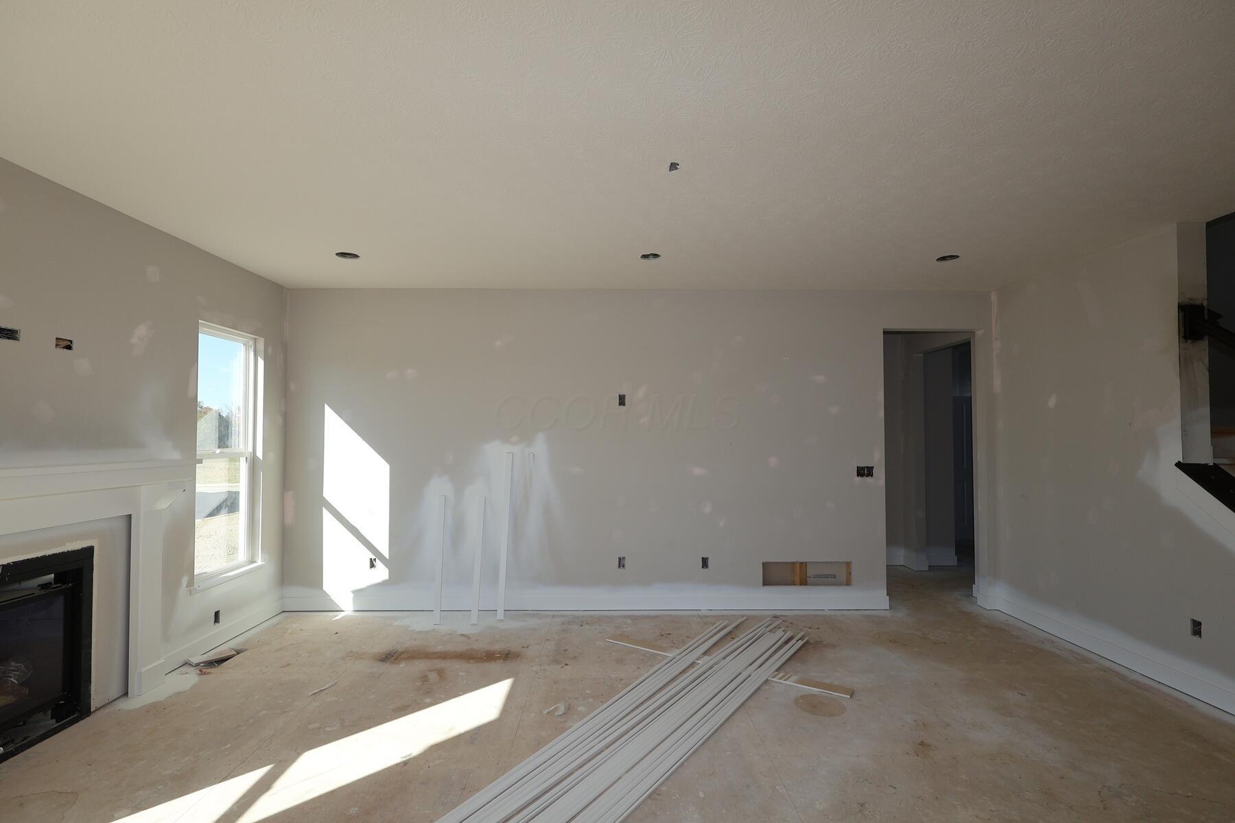 568 Fadley Loop E, Delaware, OH 43015 — photo 3