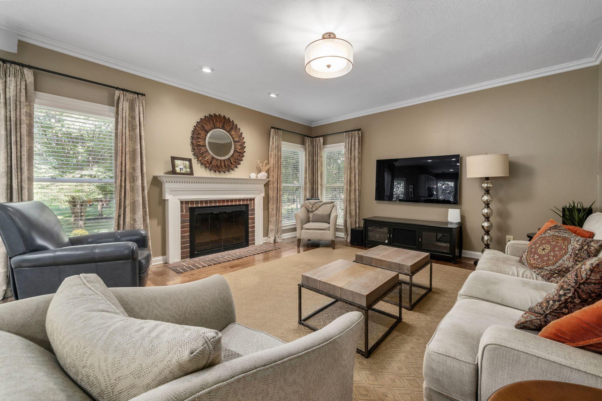 403 Ashmoore Circle E, Powell, OH 43065 — photo 3
