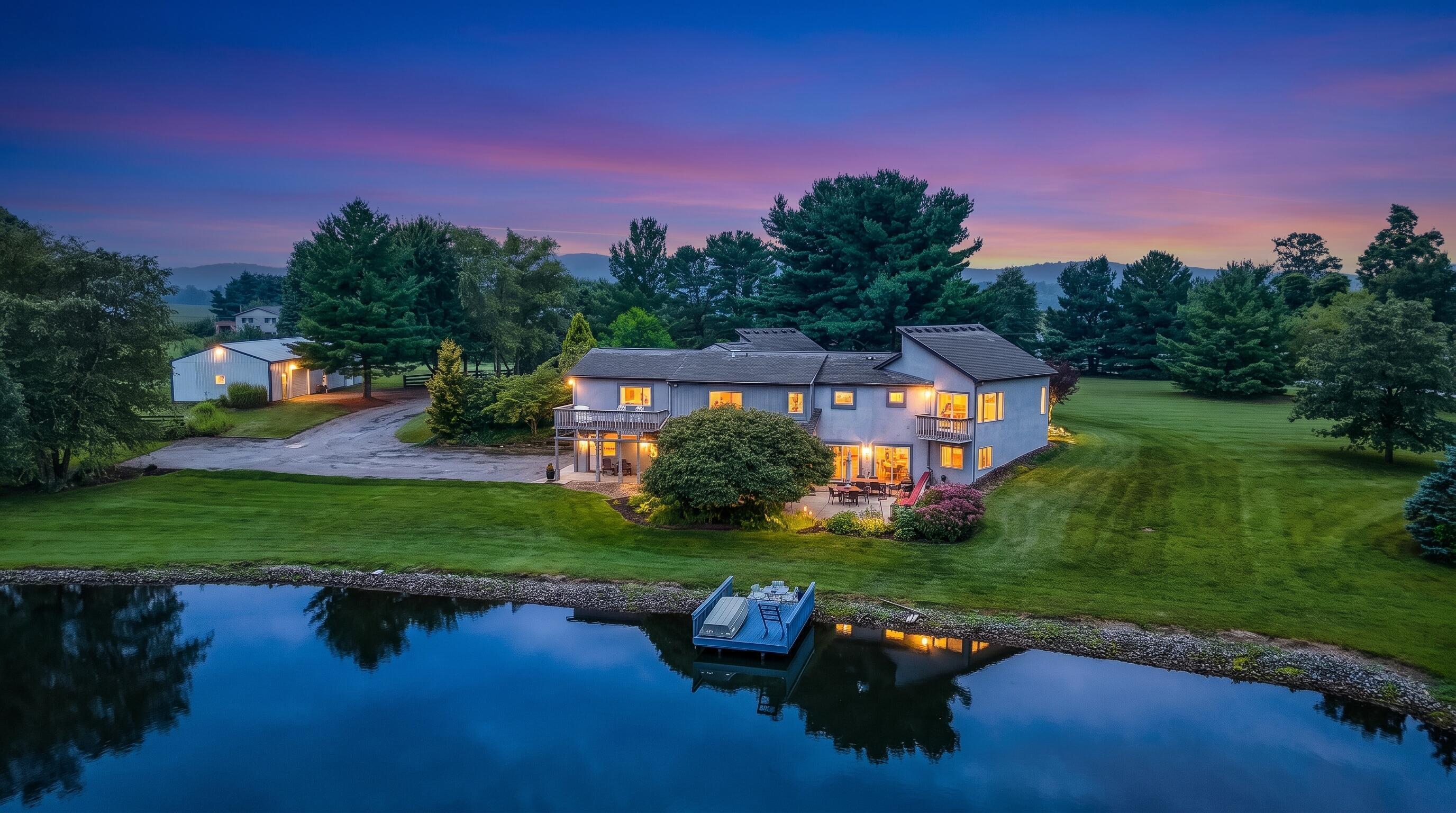 2821 Rich Hill Road — photo