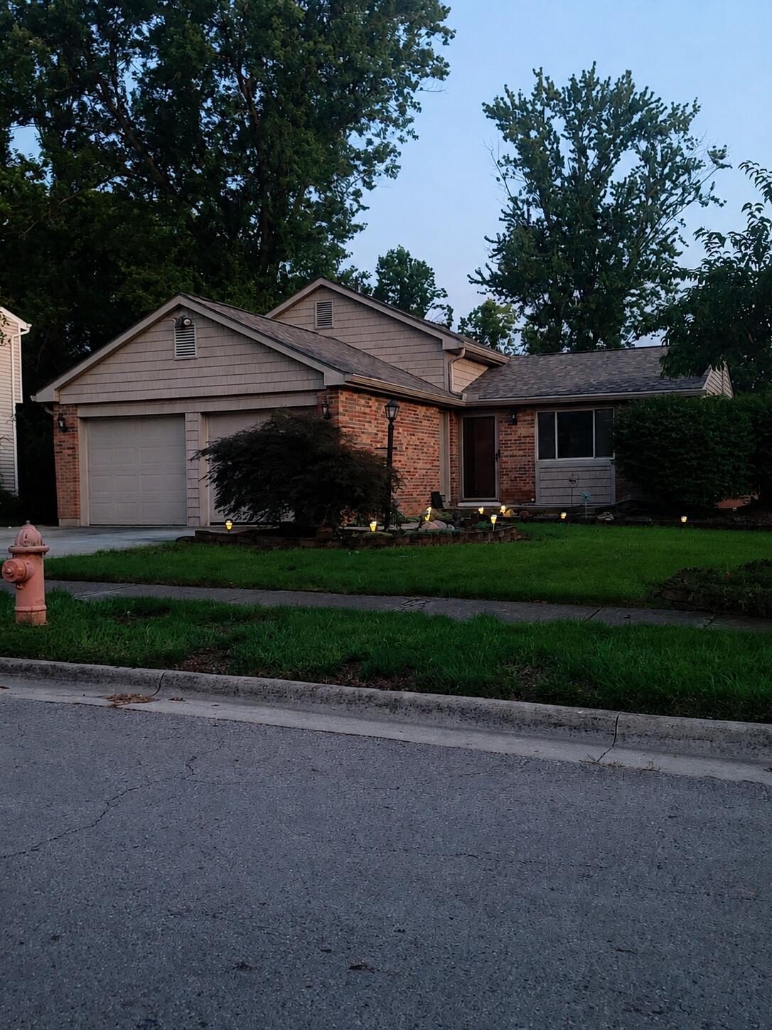 5225 Wolf Run — photo