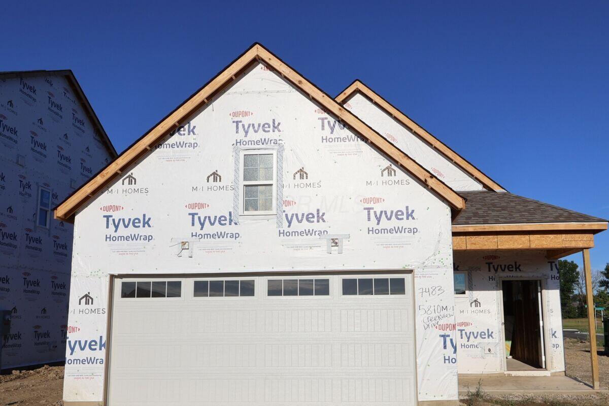 5810 Creekview Drive — photo