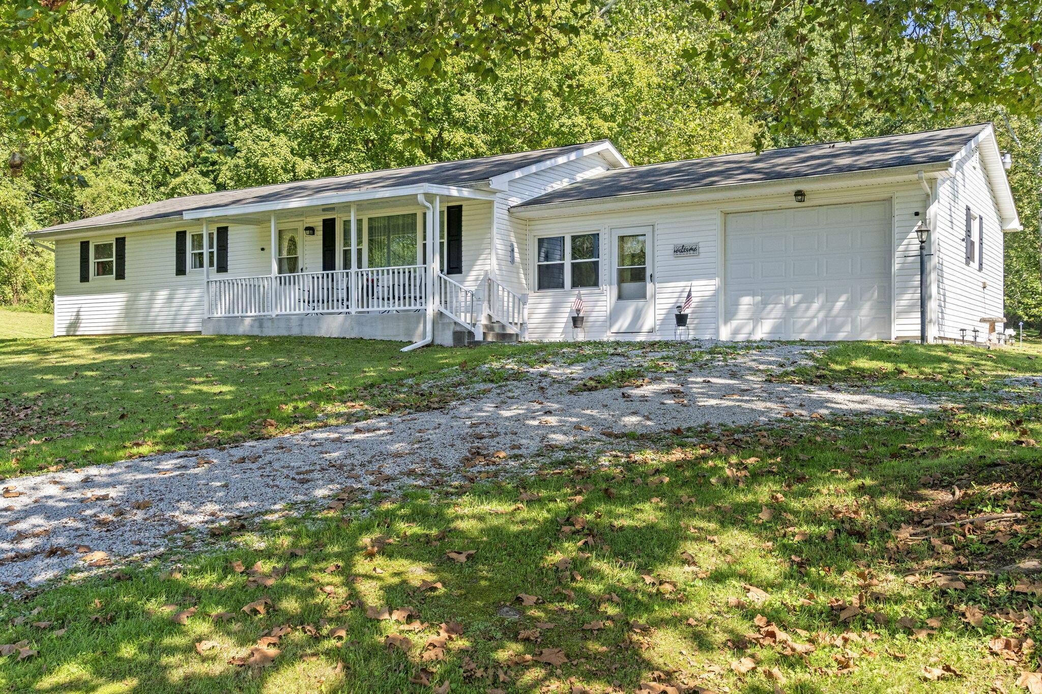 14572 Hock Hocking Road — photo