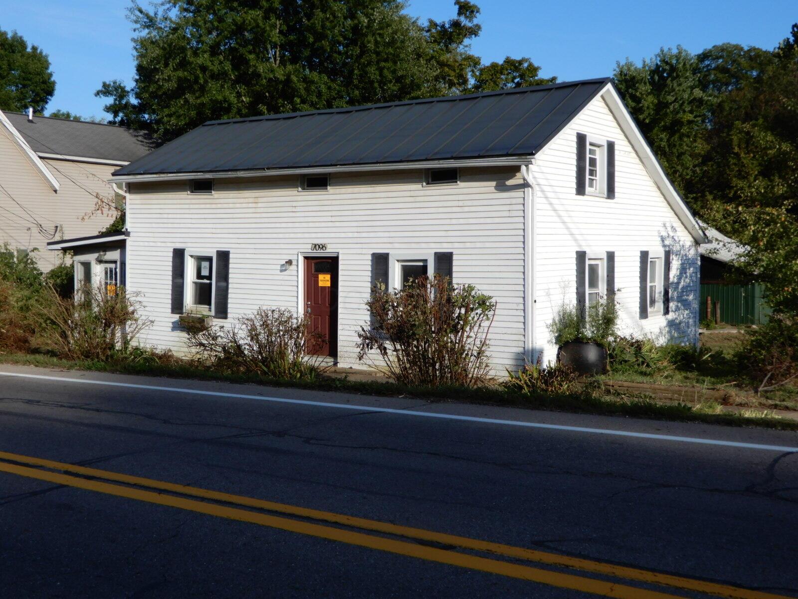 7096 Columbus Road — photo