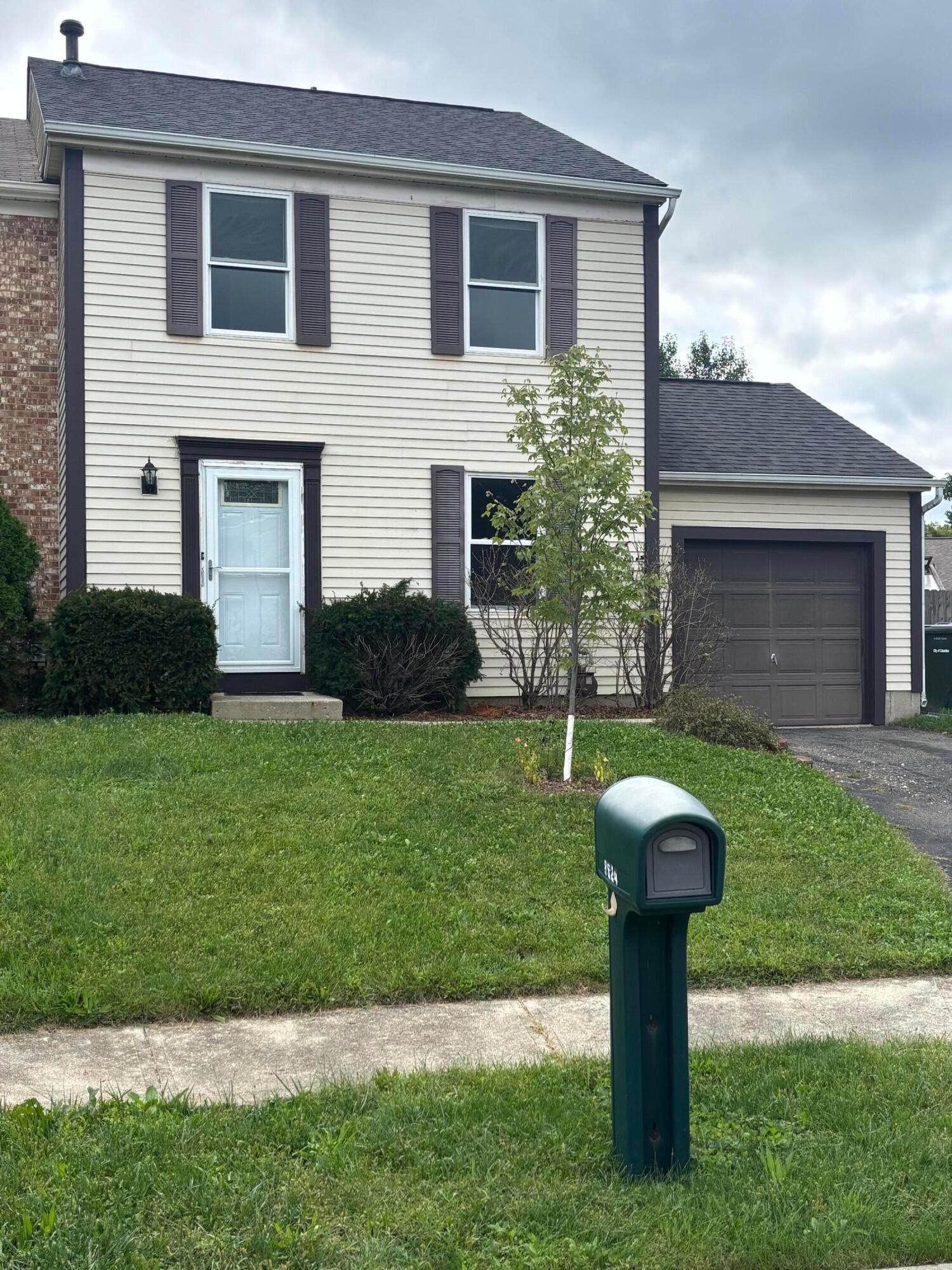 8624 Wilmette Court — photo