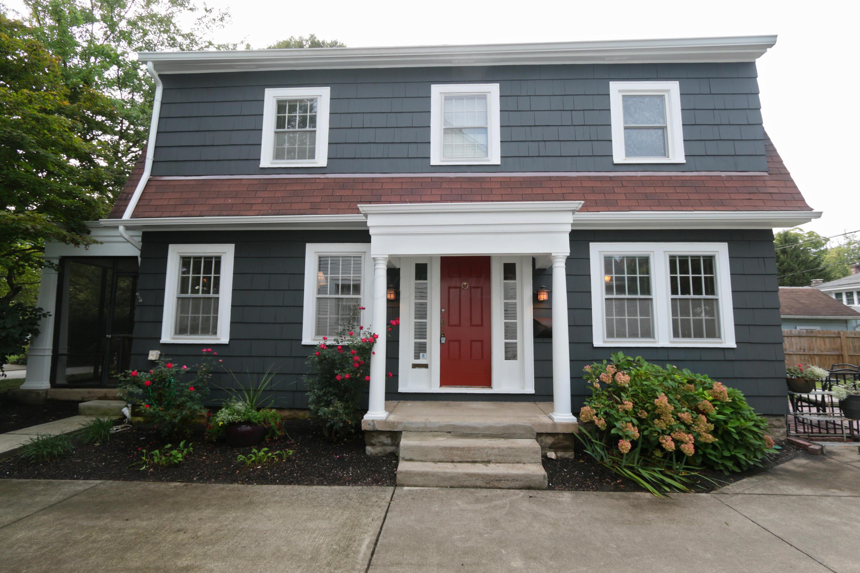 188 Montrose Way — photo