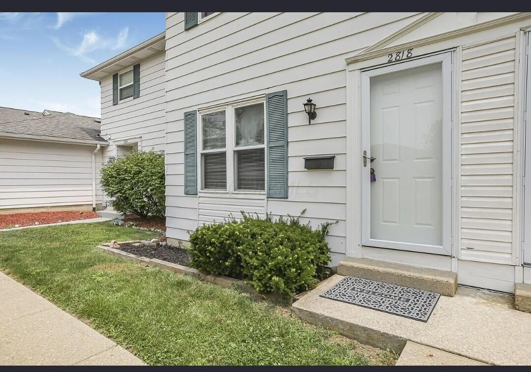 2818 Avati, H4 — photo