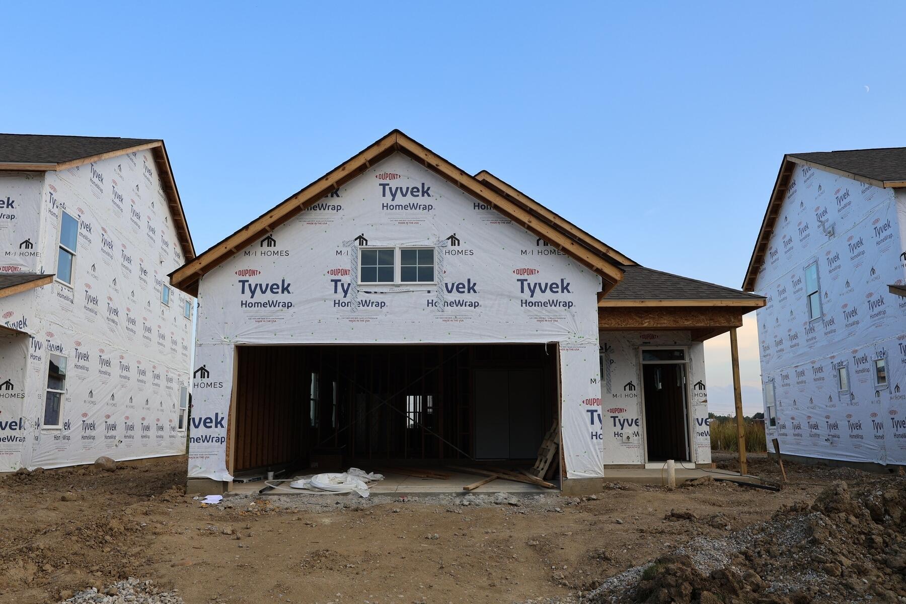 1140 Brittany Drive — photo