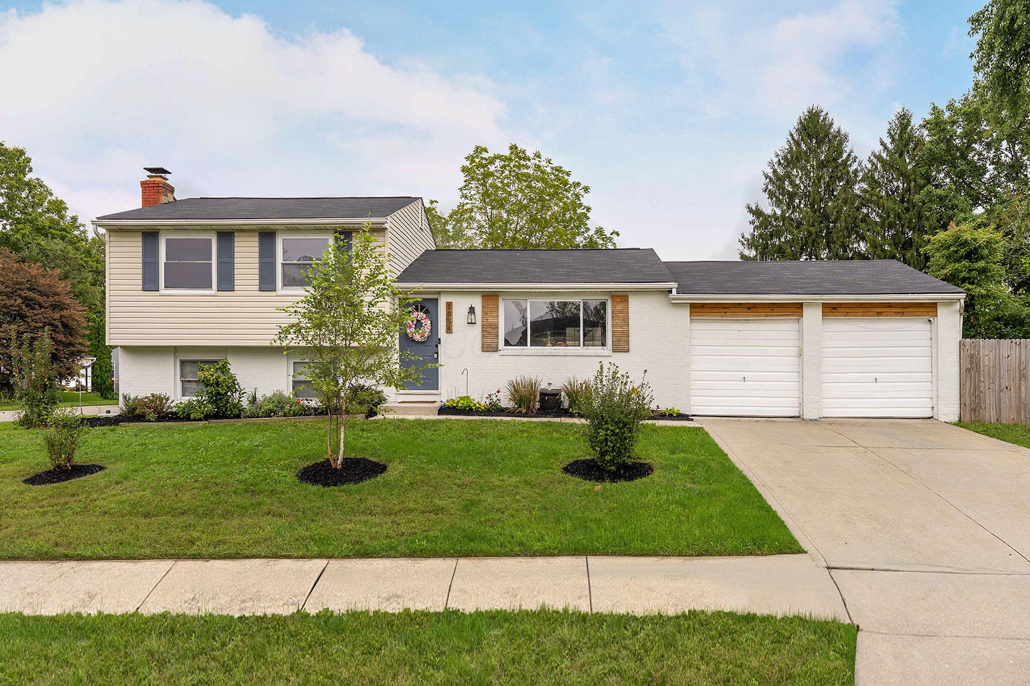 1084 Fletcher Drive — photo