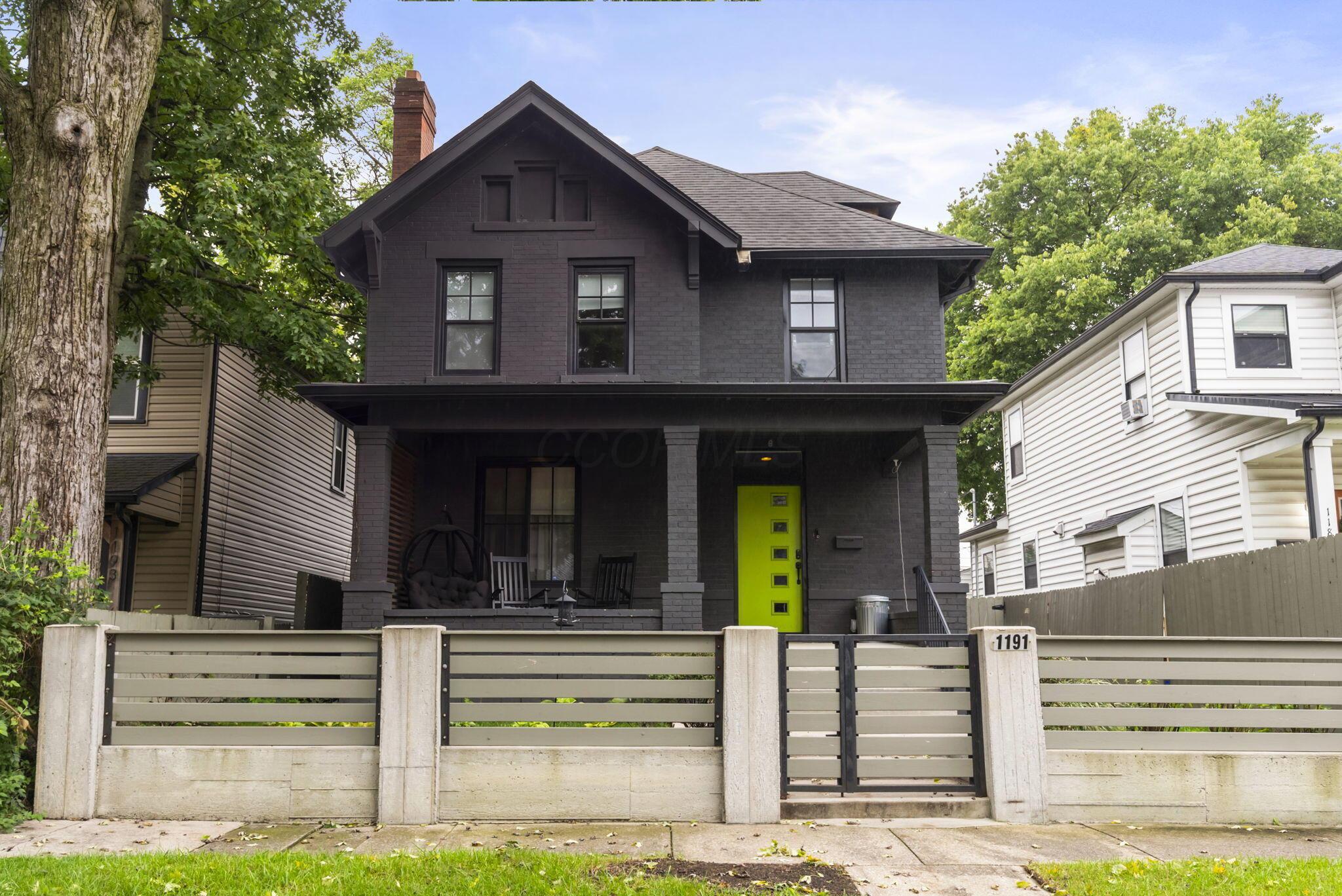 1191 E Rich Street — photo