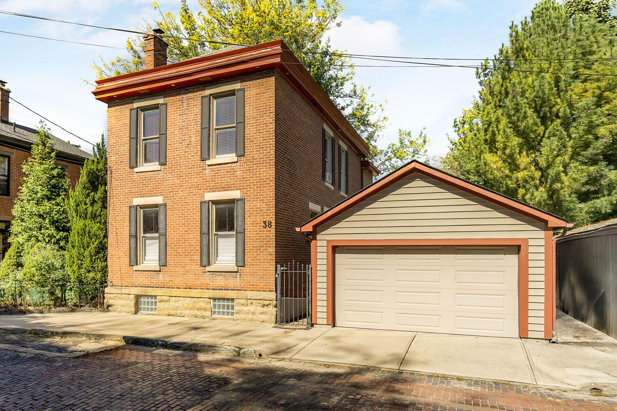 38 E Beck Street — photo