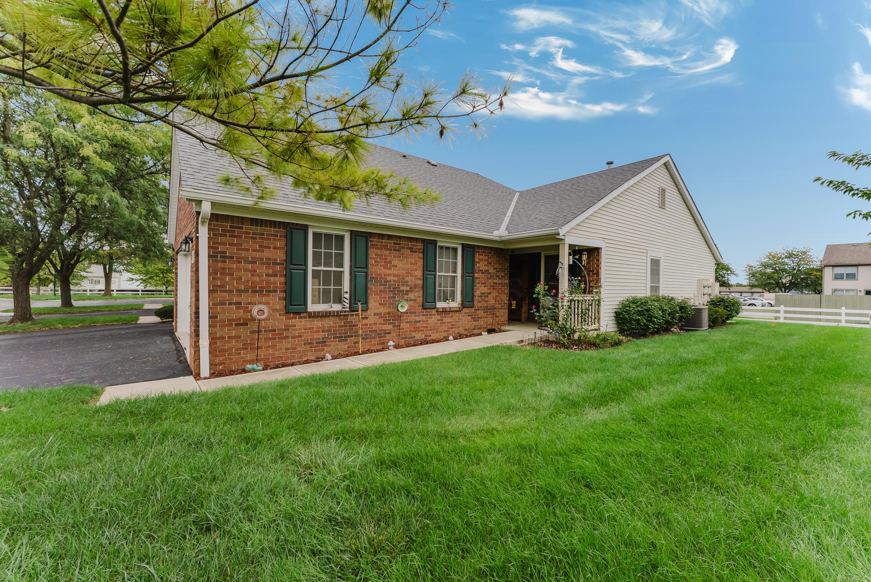 1010 Acorn Bay Drive — photo