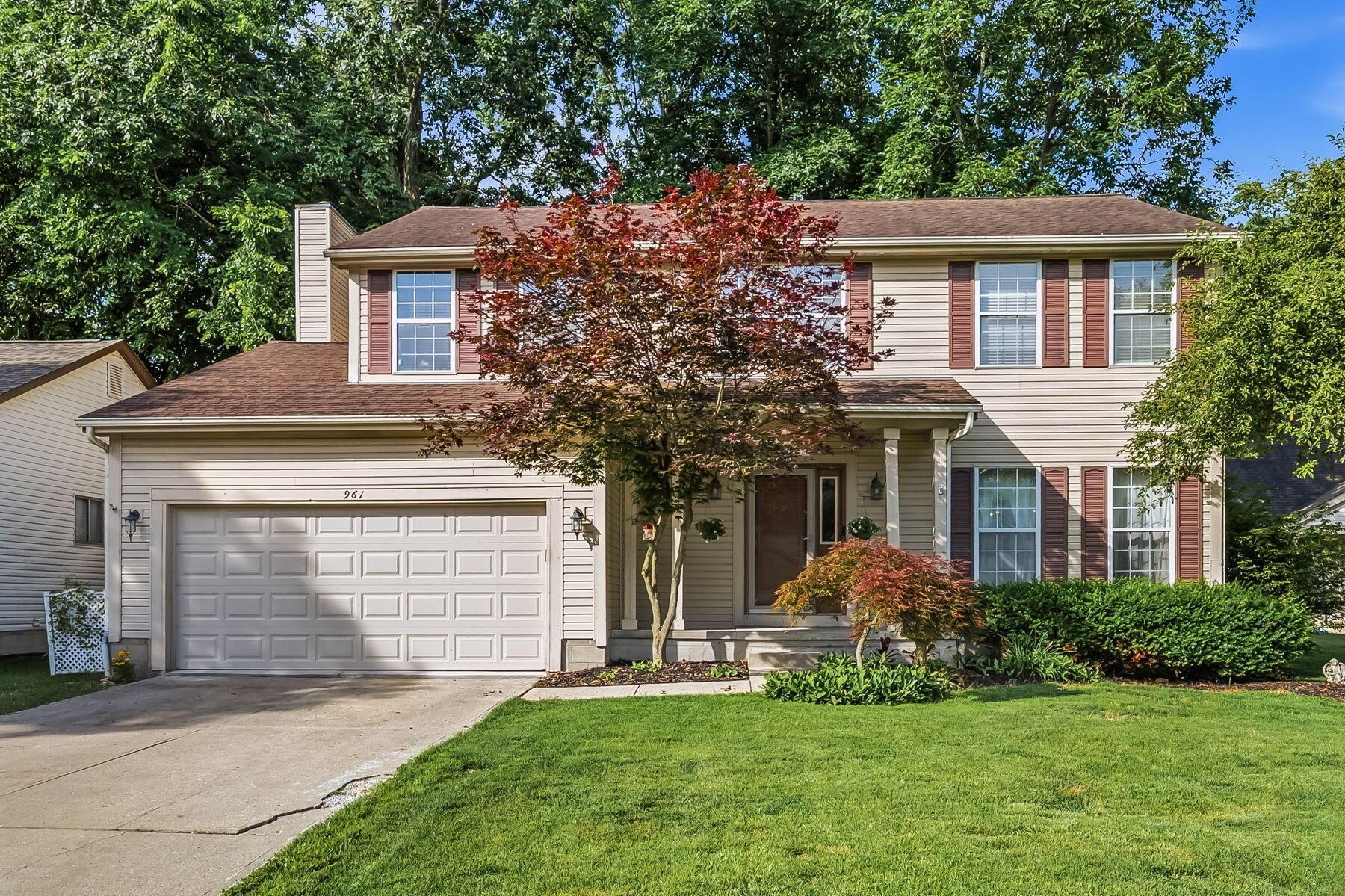 961 White Oak Court — photo