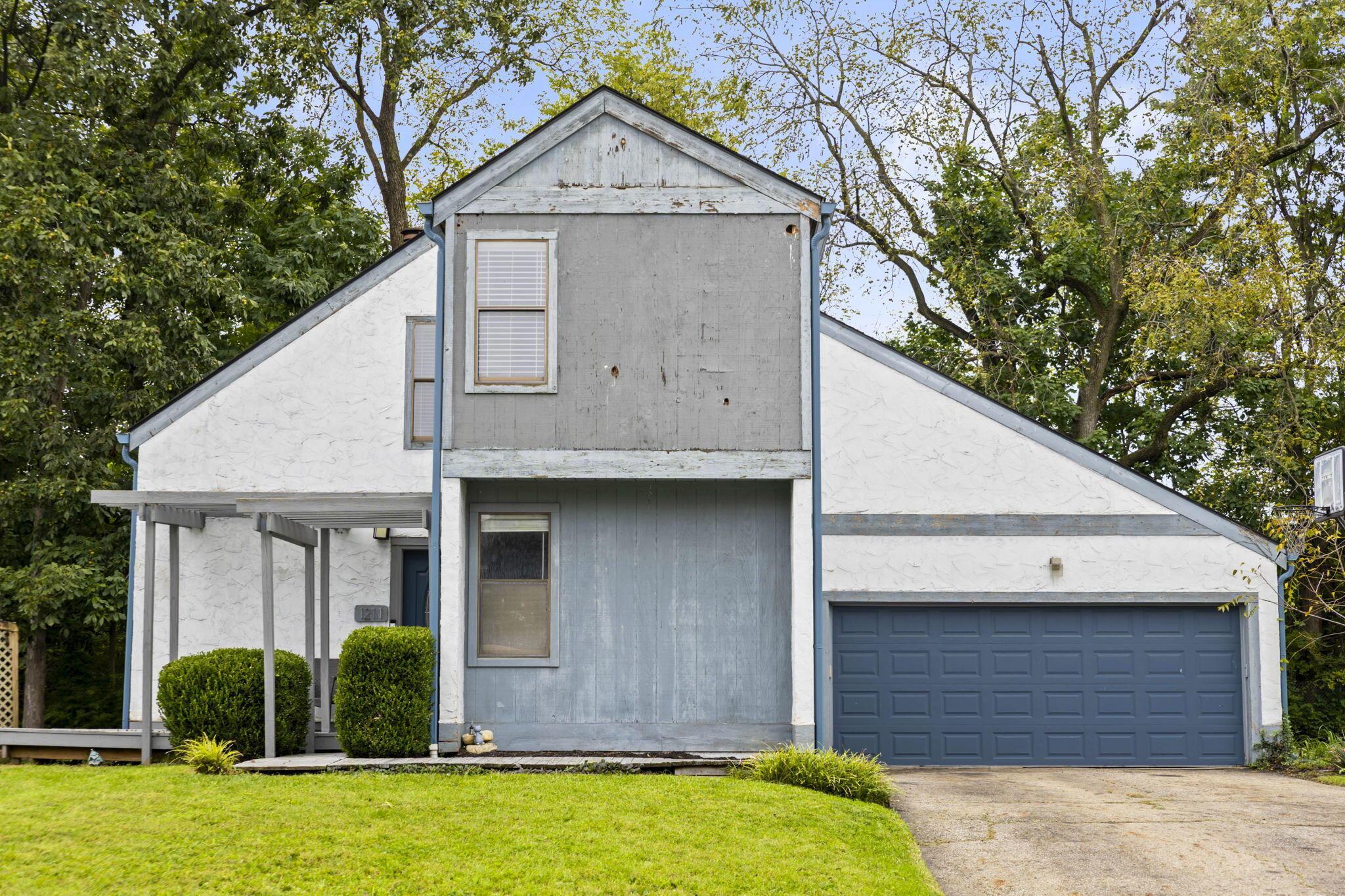 1211 Belle Meade Place — photo