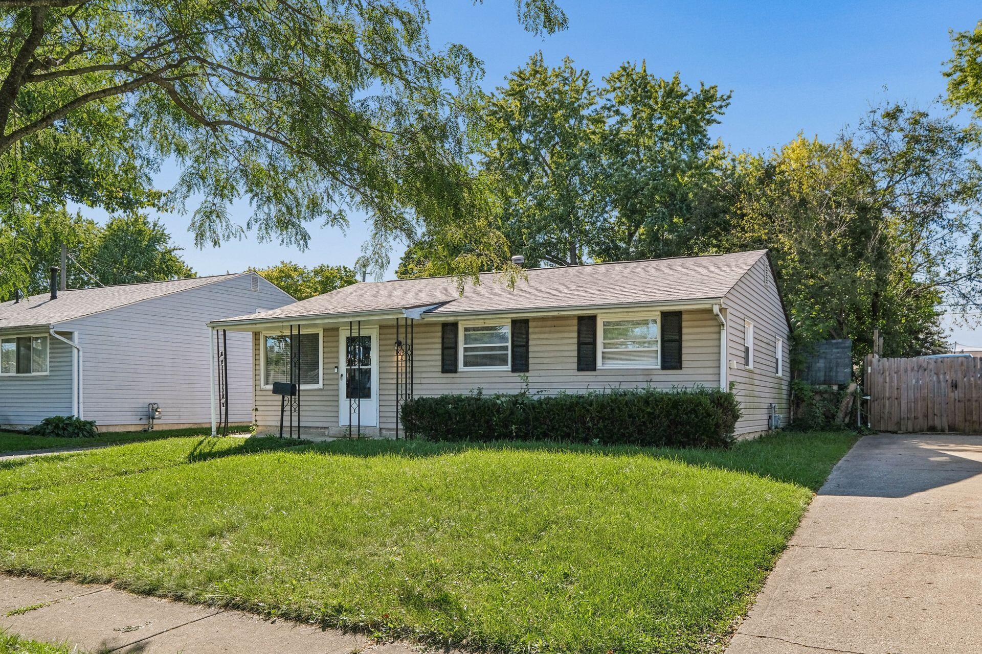 809 Maurine Drive — photo