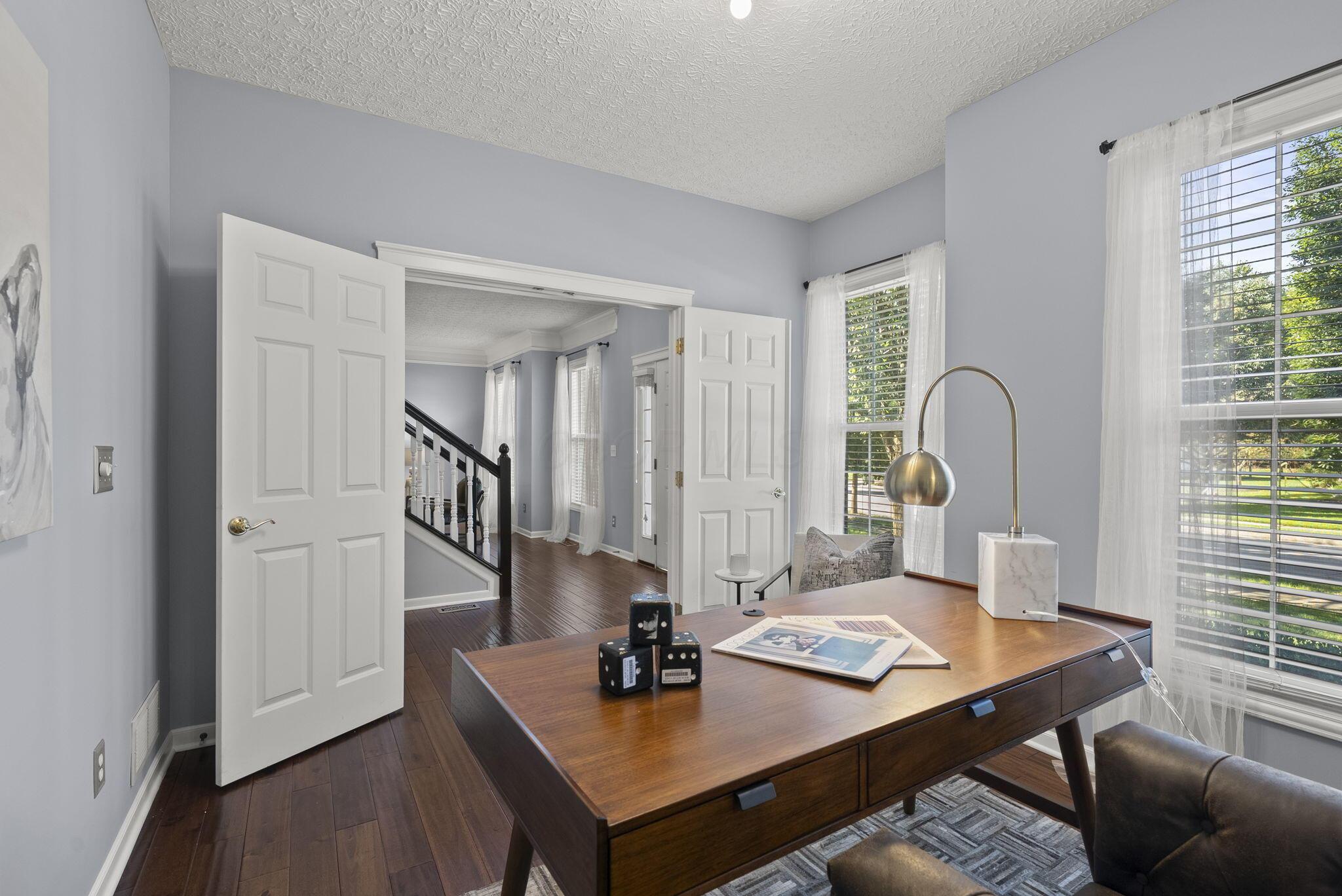 452 Sunridge Drive — photo