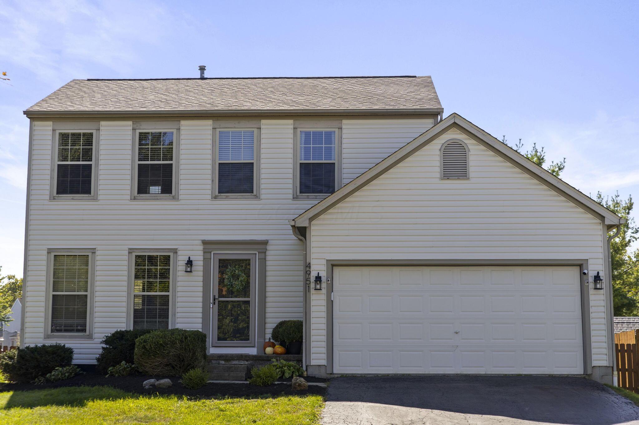 4951 Hilliard Green Drive — photo