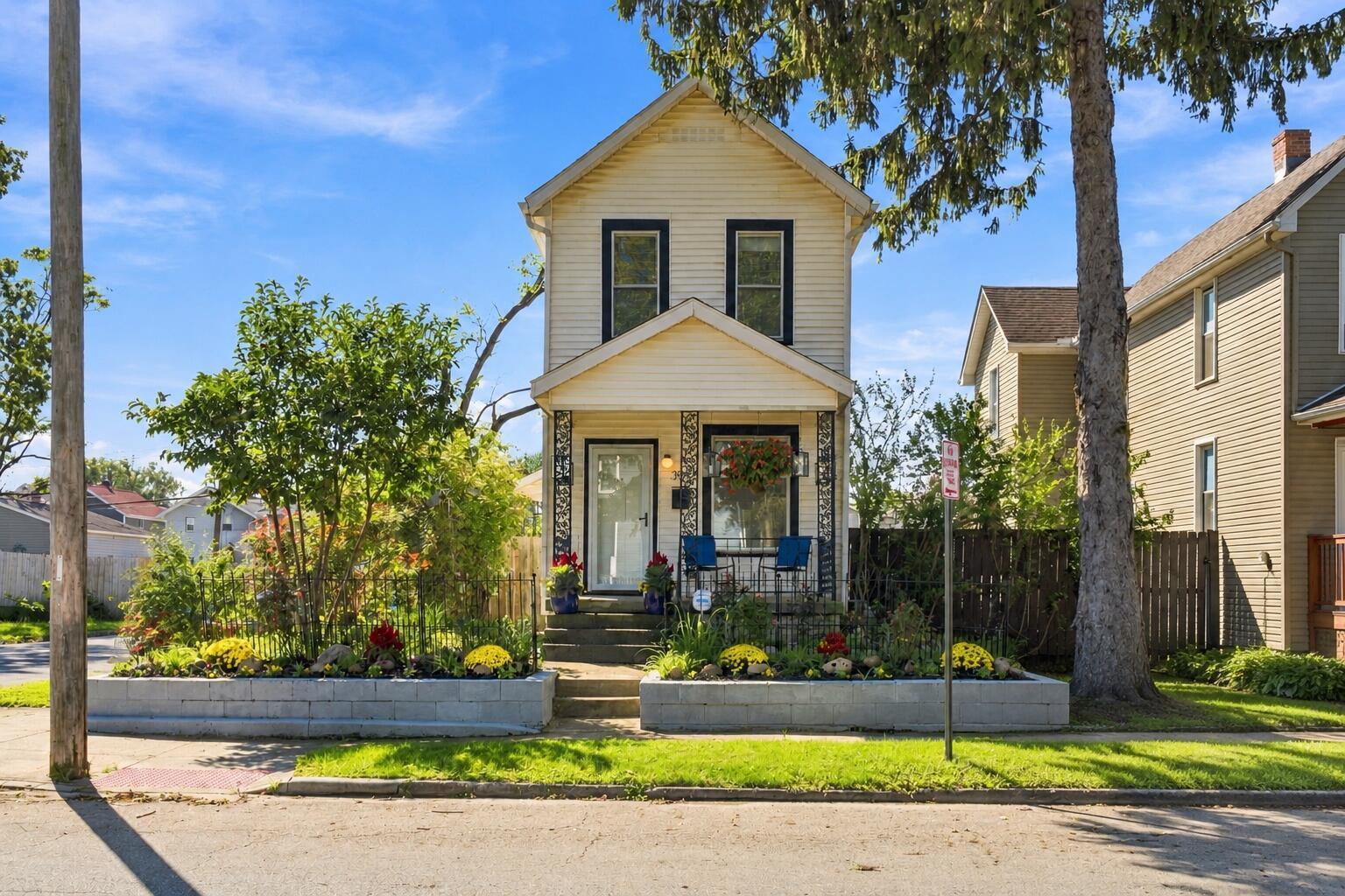 353 E Morrill Avenue — photo