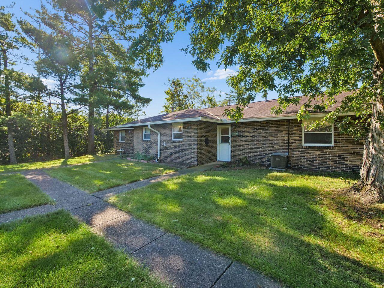 1260 Woodbrook Lane, 273 — photo