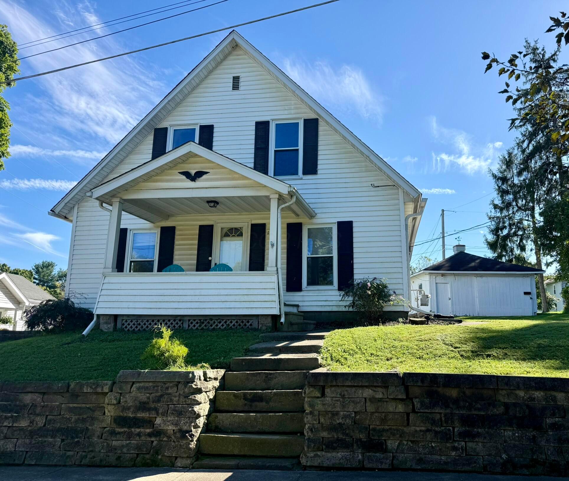 1010 E Gambier Street — photo
