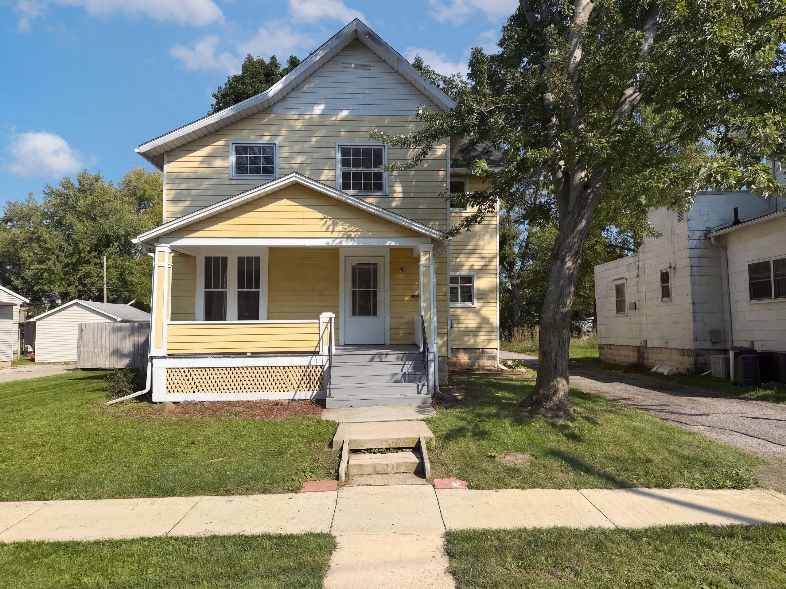 320 S High Street — photo