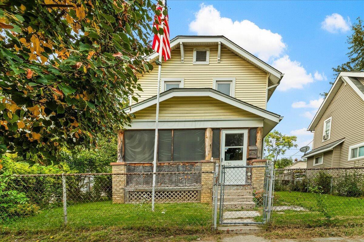 1570 Briarwood Avenue — photo