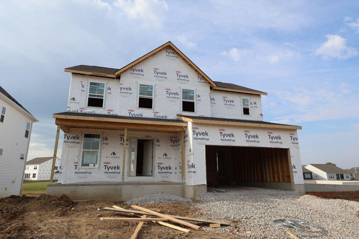 323 Beck Way — photo