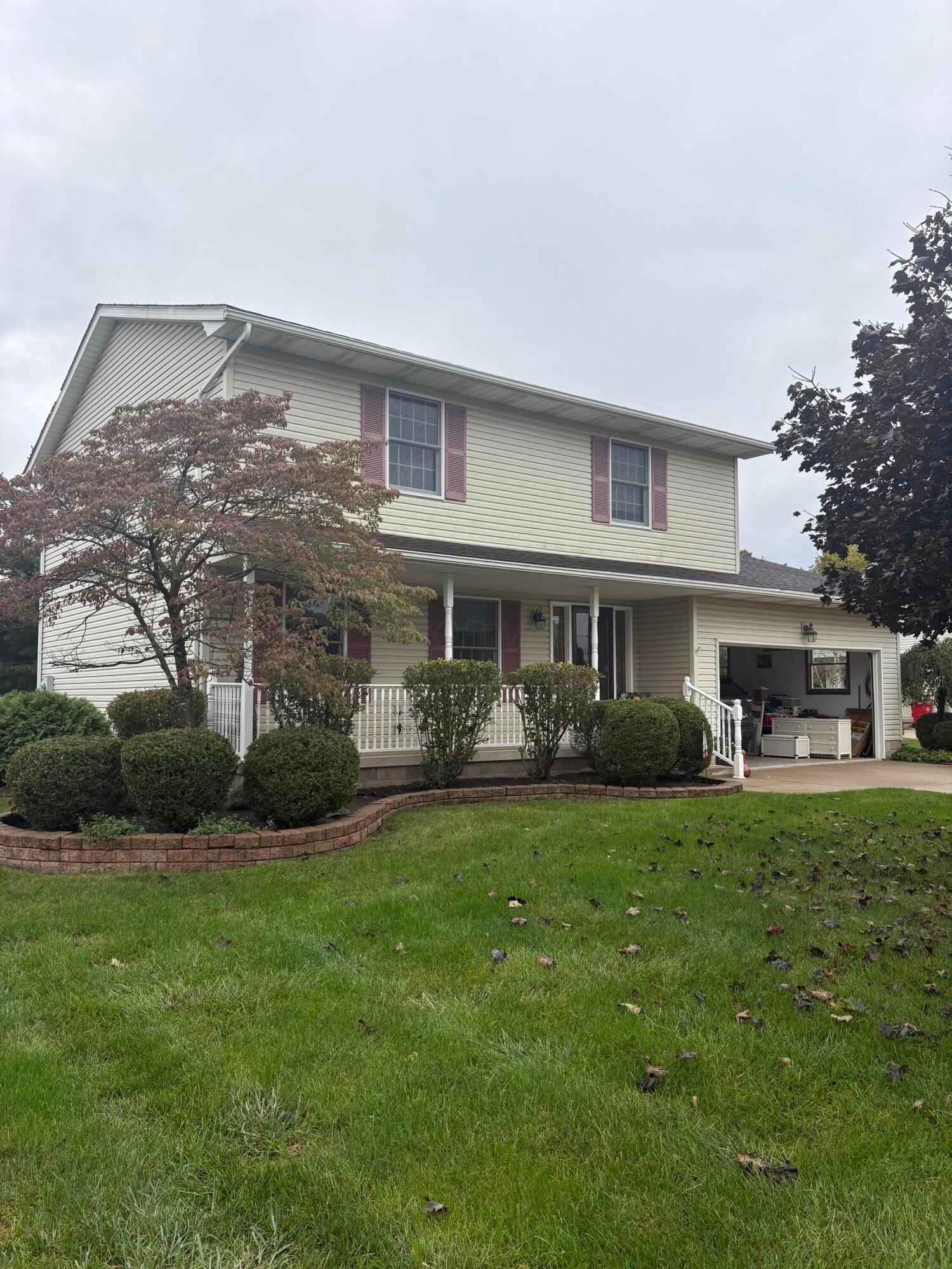 269 Thames Court — photo